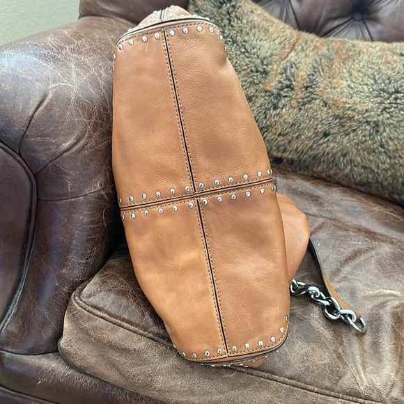 Michael Kors studded leather bag - Picture 3 of 8